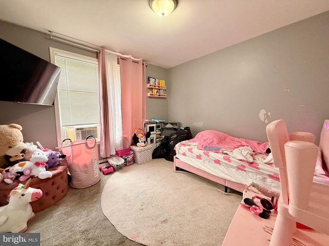 1019 BUTLER ST, Chester, PA 19013