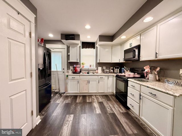 1019 BUTLER ST, Chester, PA 19013