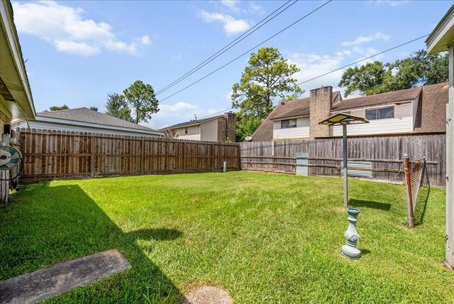 11423 Sagepark Drive, Houston, TX 77089