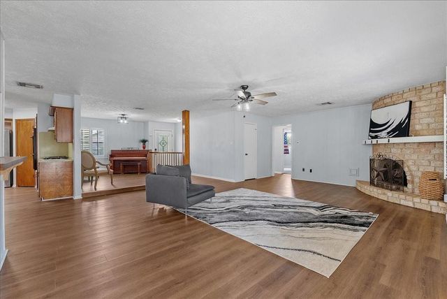 11423 Sagepark Drive, Houston, TX 77089