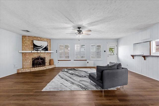 11423 Sagepark Drive, Houston, TX 77089