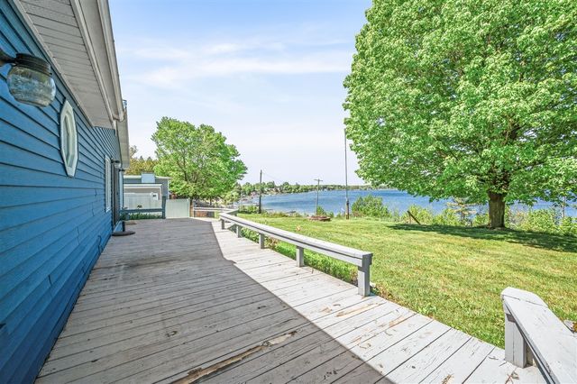19454 E Chippewa Lake Drive, Chippewa Lake, MI 49320
