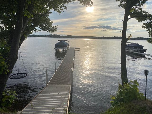 19454 E Chippewa Lake Drive, Chippewa Lake, MI 49320