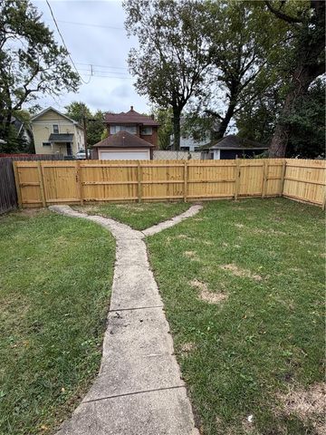 1222 Everett Drive, Dayton, OH 45402