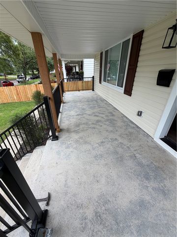 1222 Everett Drive, Dayton, OH 45402