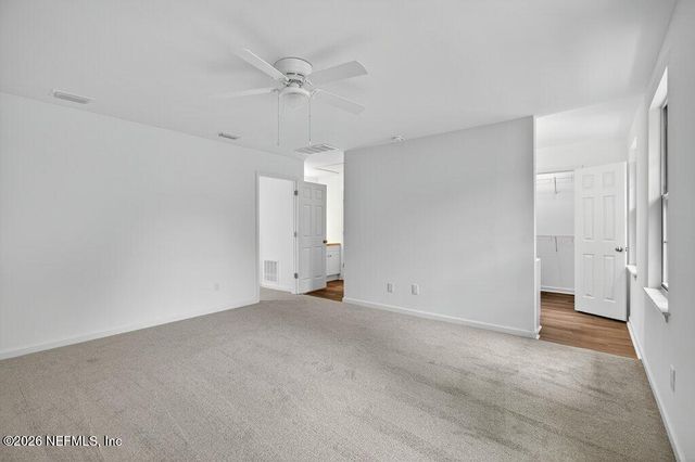 8207 KENSINGTON Square, Jacksonville, FL 32217