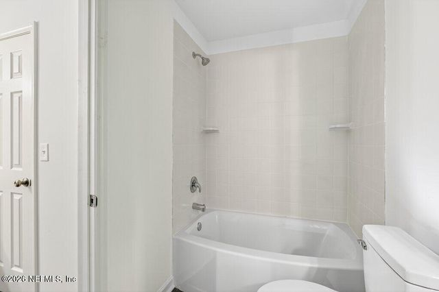 8207 KENSINGTON Square, Jacksonville, FL 32217