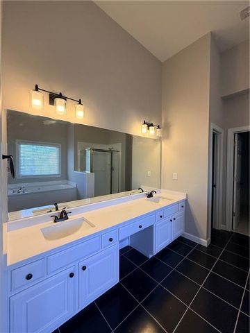 425 Arbor Creek Overlook, Roswell, GA 30076
