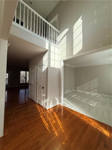 425 Arbor Creek Overlook, Roswell, GA 30076