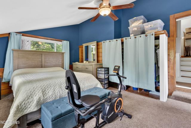 914 Michigan Avenue, Waterville, OH 43566