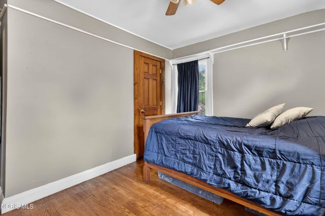 914 Michigan Avenue, Waterville, OH 43566