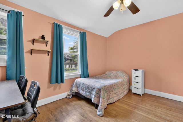 914 Michigan Avenue, Waterville, OH 43566