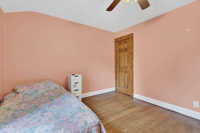914 Michigan Avenue, Waterville, OH 43566
