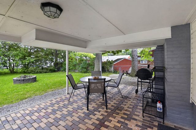 914 Michigan Avenue, Waterville, OH 43566