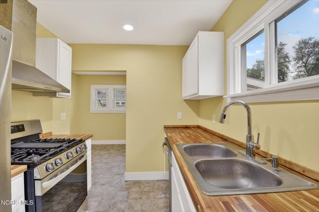 222 Longdale Avenue, Toledo, OH 43605