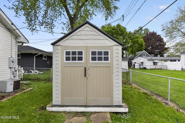 222 Longdale Avenue, Toledo, OH 43605