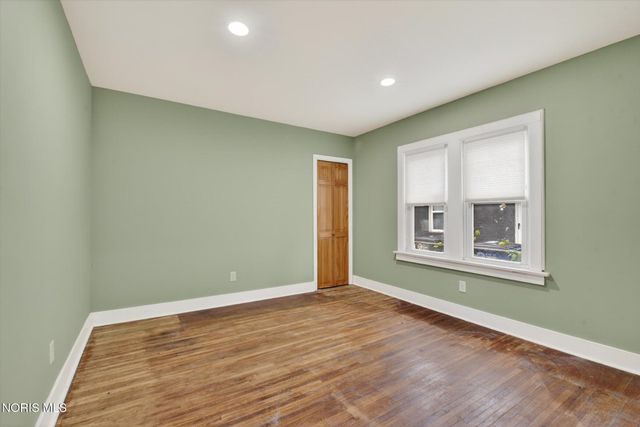 222 Longdale Avenue, Toledo, OH 43605