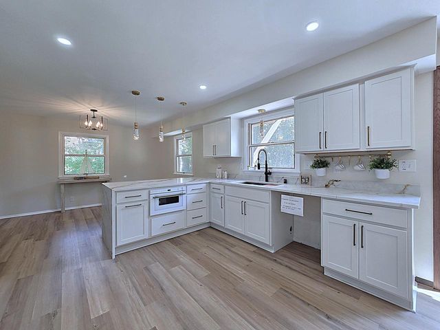 N85W17745 Ann AVENUE, Menomonee Falls, WI 53051