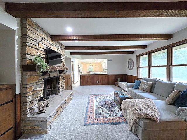 N85W17745 Ann AVENUE, Menomonee Falls, WI 53051