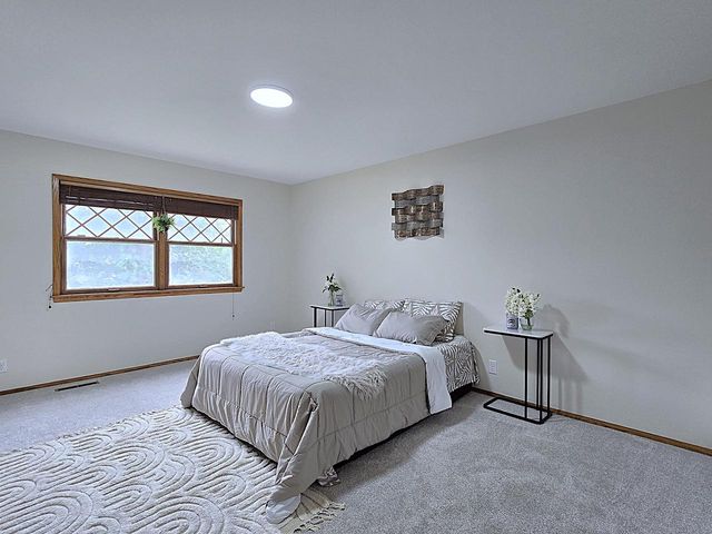 N85W17745 Ann AVENUE, Menomonee Falls, WI 53051