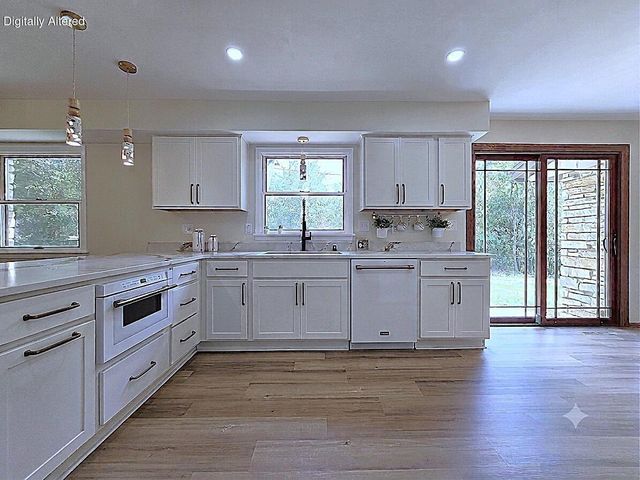 N85W17745 Ann AVENUE, Menomonee Falls, WI 53051