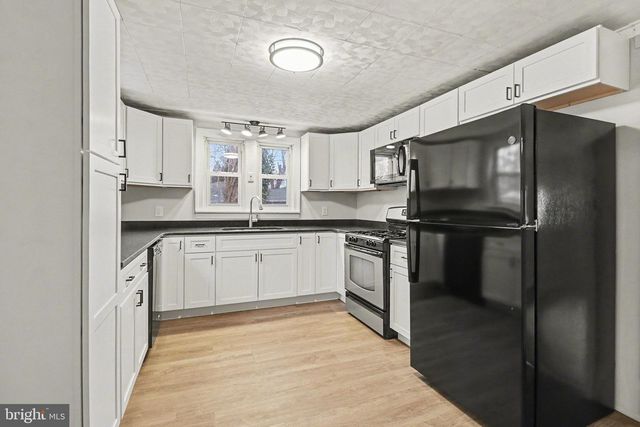 825 N LINCOLN ST, Duncannon, PA 17020