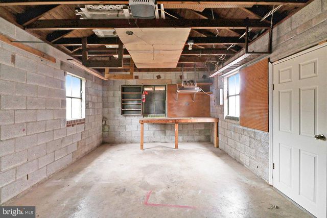 825 N LINCOLN ST, Duncannon, PA 17020