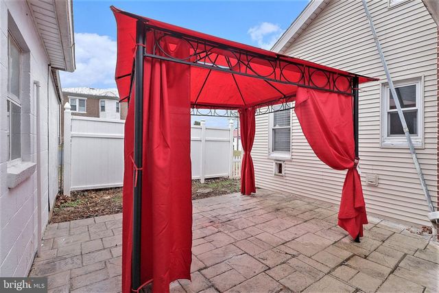 825 N LINCOLN ST, Duncannon, PA 17020