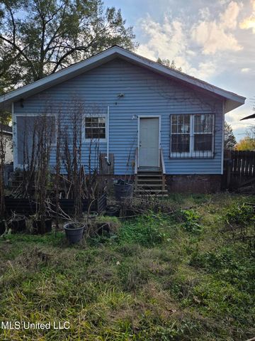 322 S Nearview Street, Jackson, MS 39202
