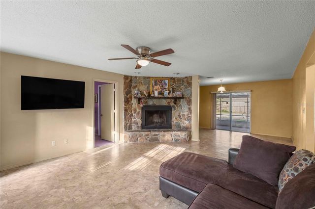4950 NE 23RD AVENUE, Ocala, FL 34479