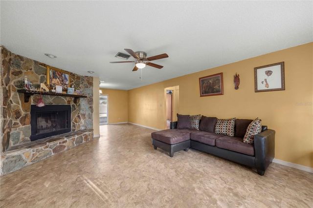 4950 NE 23RD AVENUE, Ocala, FL 34479