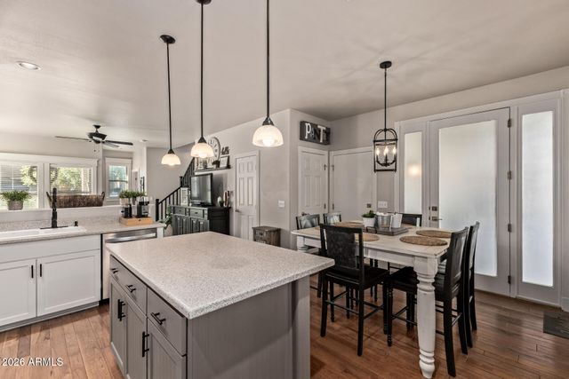 1168 E CANYON CREEK Drive, Gilbert, AZ 85295