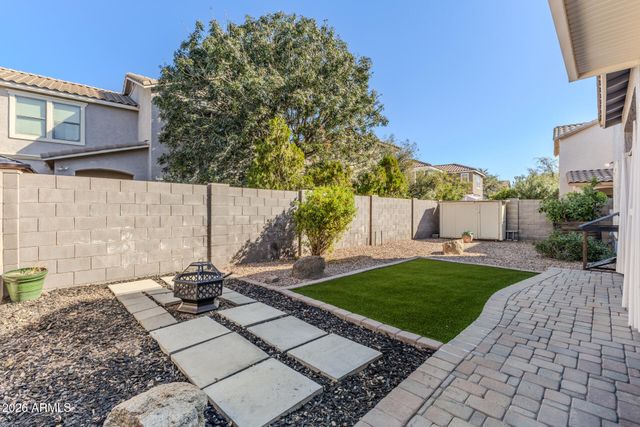 1168 E CANYON CREEK Drive, Gilbert, AZ 85295