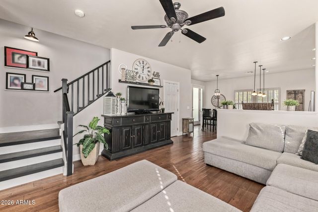 1168 E CANYON CREEK Drive, Gilbert, AZ 85295