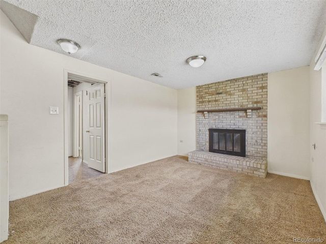 904 S Uravan St, Aurora, CO 80017