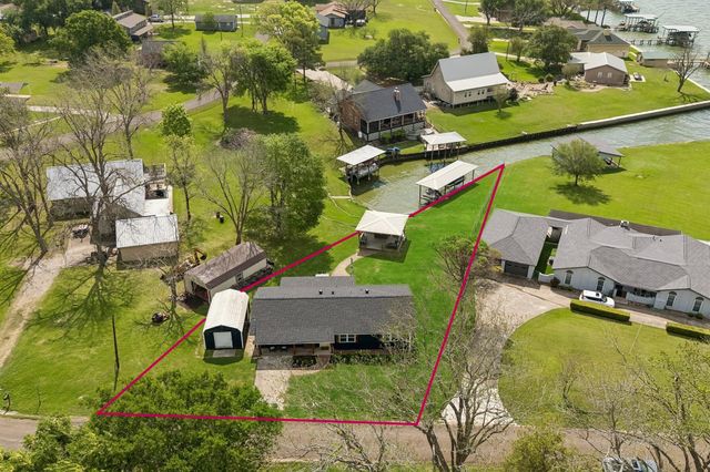 220 Teal Circle, Livingston, TX 77351