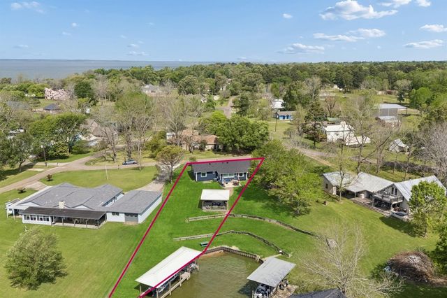 220 Teal Circle, Livingston, TX 77351