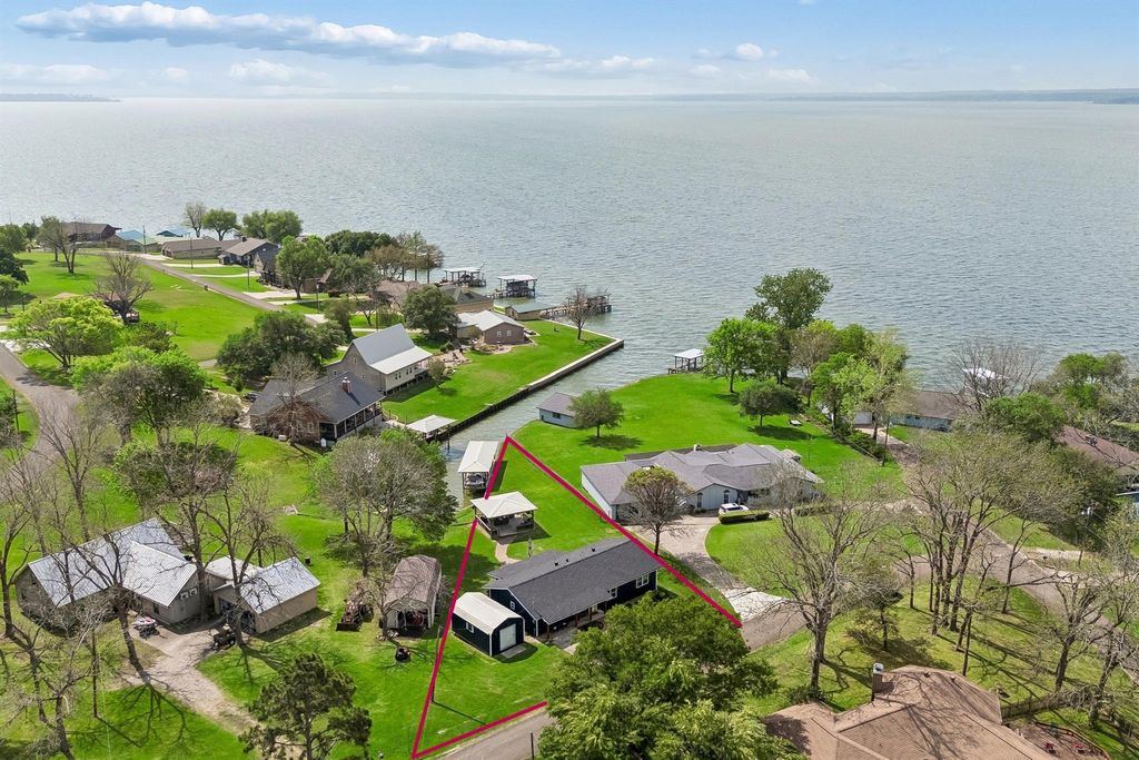 220 Teal Circle, Livingston, TX 77351