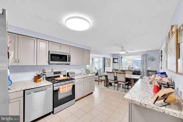 23 W SAIL DR, Tuckerton, NJ 08087