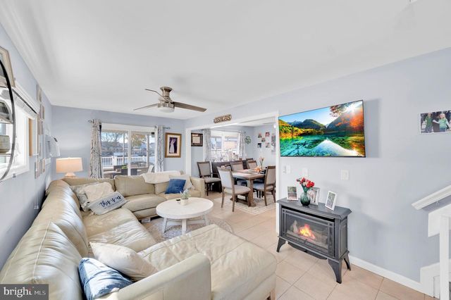 23 W SAIL DR, Tuckerton, NJ 08087