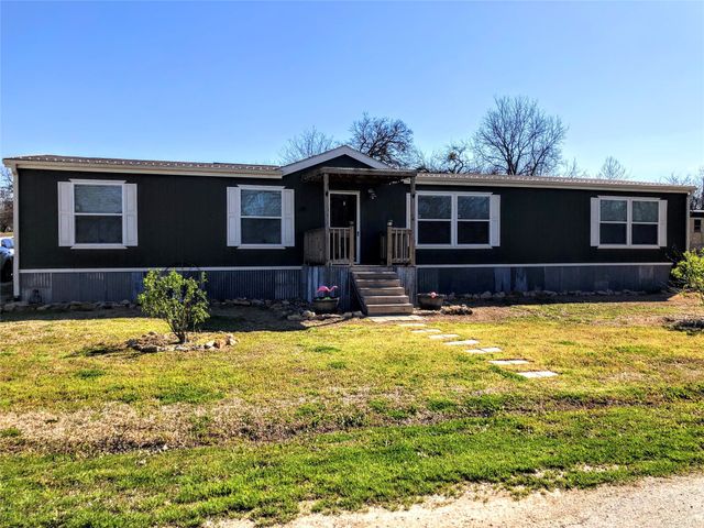 204 W Eaton Avenue, Graford, TX 76449