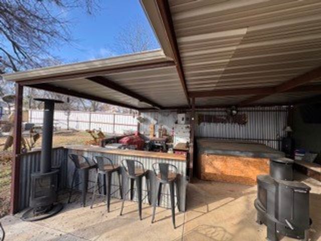 204 W Eaton Avenue, Graford, TX 76449