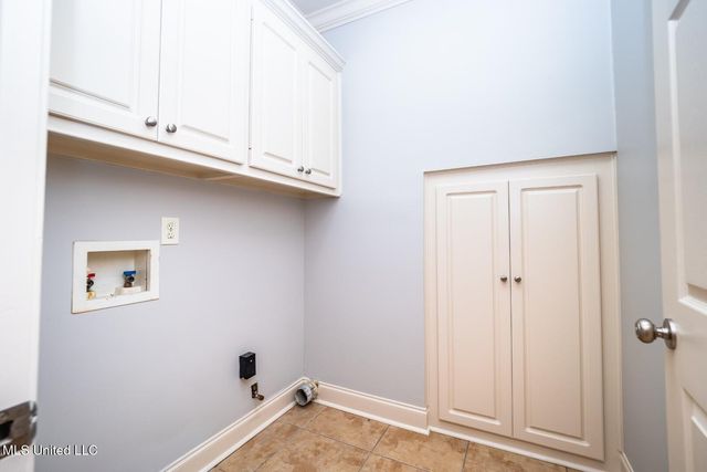 106 Wells Court, Canton, MS 39046