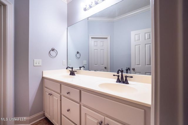 106 Wells Court, Canton, MS 39046