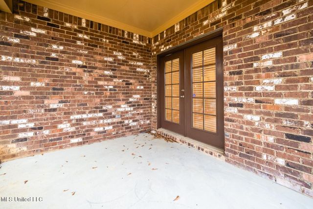 106 Wells Court, Canton, MS 39046