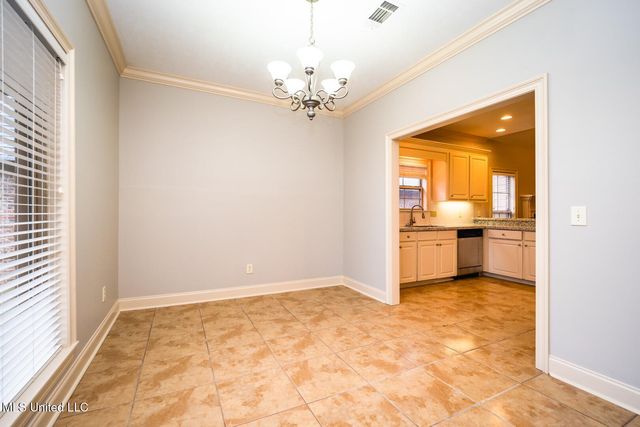 106 Wells Court, Canton, MS 39046