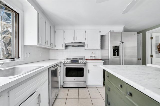 40 Captain Stanley Road, South Yarmouth, MA 02664