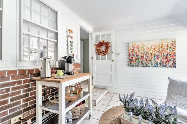 40 Captain Stanley Road, South Yarmouth, MA 02664