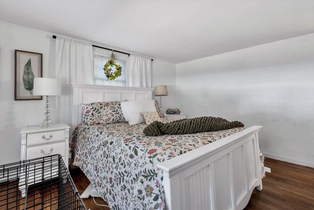40 Captain Stanley Road, South Yarmouth, MA 02664
