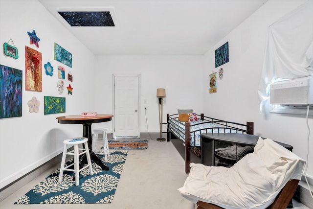 40 Captain Stanley Road, South Yarmouth, MA 02664